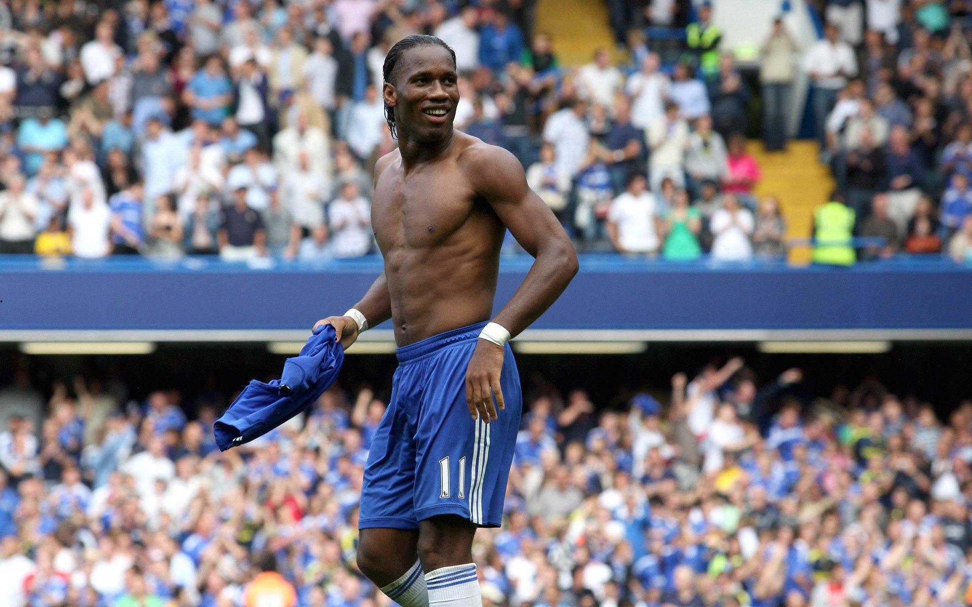 英雄联盟全球总决赛震撼落幕，中国战队再创辉煌